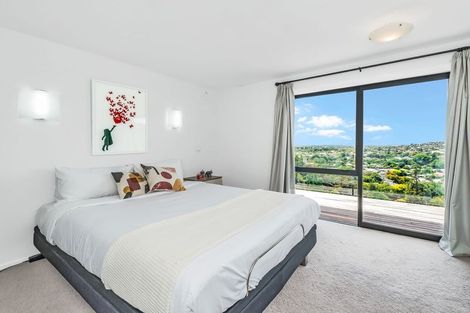 Photo of property in 21 Whareora Terrace, Cashmere, Christchurch, 8022