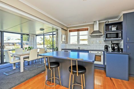 Photo of property in 2 Harrow Street, Taradale, Napier, 4112