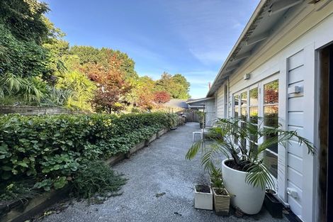 Photo of property in 35 Shakespeare Road, Bluff Hill, Napier, 4110