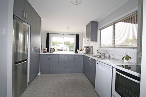 Photo of property in 16b Trimble Place, Bell Block, New Plymouth, 4312