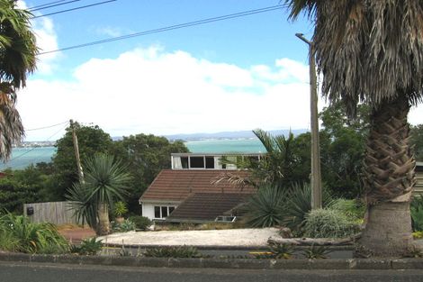 Photo of property in 4 Tizard Road, Birkenhead, Auckland, 0626