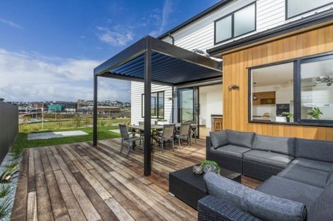 Photo of property in 9 Keel Street, Long Bay, Auckland, 0630