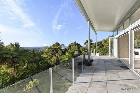 Photo of property in 188 Scenic Drive, Titirangi, Auckland, 0604