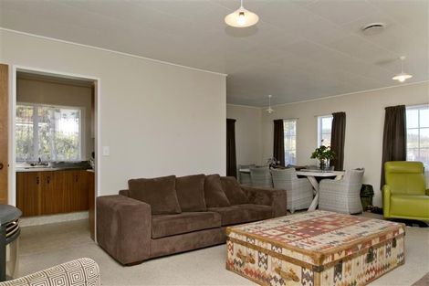 Photo of property in 24 Hammersmith Street, Richmond Heights, Taupo, 3330