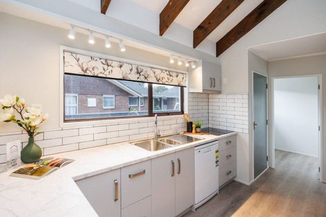 Photo of property in 175 Amberley Avenue, Highbury, Palmerston North, 4412