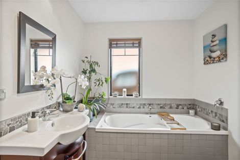 Photo of property in 17 Hulme Lane, Rolleston, 7614