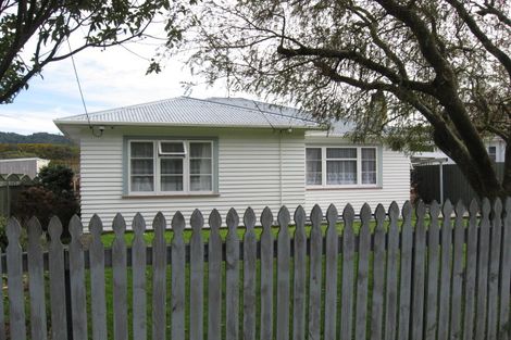 Photo of property in 25 Frederick Street, Wainuiomata, Lower Hutt, 5014