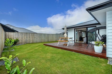 Photo of property in 6 Classic Lane, Rolleston, 7614