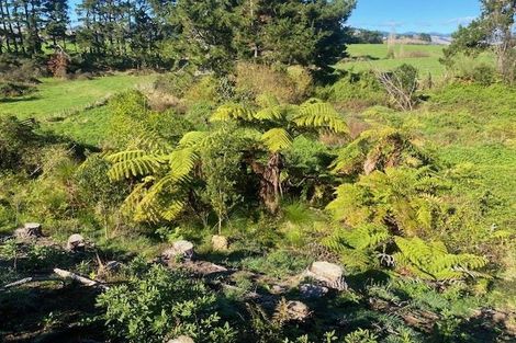 Photo of property in 82 Jacksons Road, Koputaroa, Shannon, 5575