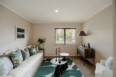 Photo of property in 28 Arataki Road, Havelock North, 4130