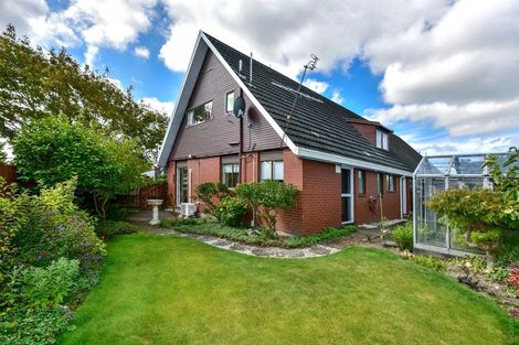 Photo of property in 19 Brogar Place, Casebrook, Christchurch, 8051