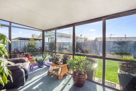 Photo of property in 22 Nixon Street, Tinwald, Ashburton, 7700