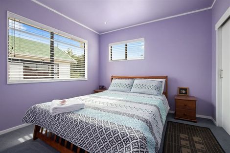 Photo of property in 59 Riverside Drive, Waiuku, 2123