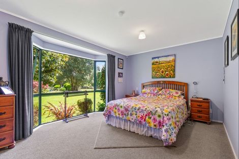 Photo of property in 9 Tui Glen Drive, Levin, 5571