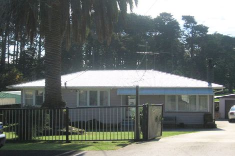 Photo of property in 61 Smythe Road, Henderson, Auckland, 0612
