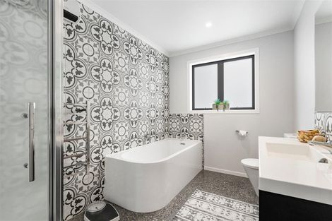 Photo of property in 16a No 2 Road, Te Puke, 3119