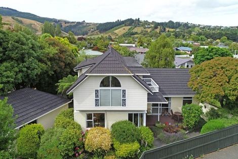 Photo of property in 2 Worsleys Road, Cracroft, Christchurch, 8025