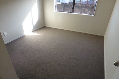 Photo of property in 52 Doment Crescent, Orewa, 0931