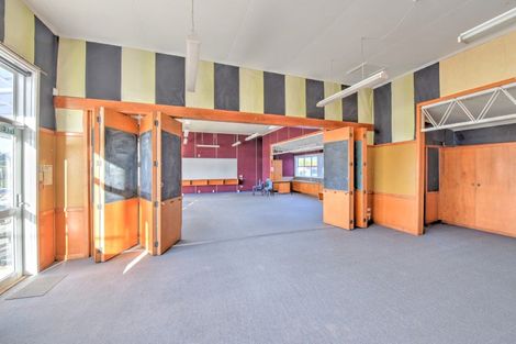 Photo of property in 22 Glenham School Road, Glenham, Wyndham, 9891