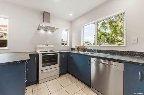 Photo of property in 3/169 Chivalry Road, Glenfield, Auckland, 0629