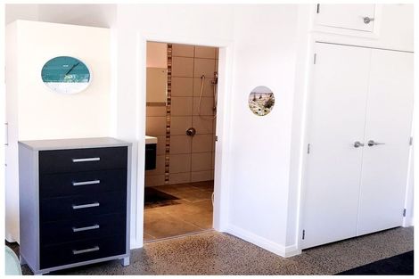 Photo of property in 22 Dundas Street, Seatoun, Wellington, 6022