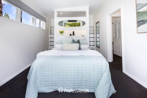 Photo of property in 6 Fendalton Crescent, Pinehaven, Upper Hutt, 5019