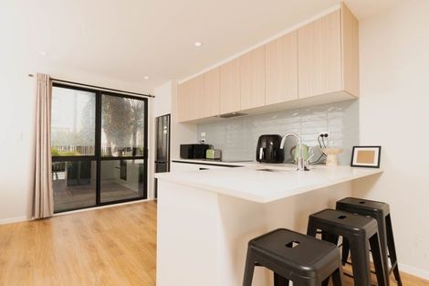 Photo of property in 9b Colin Chester Drive, Silverdale, 0932
