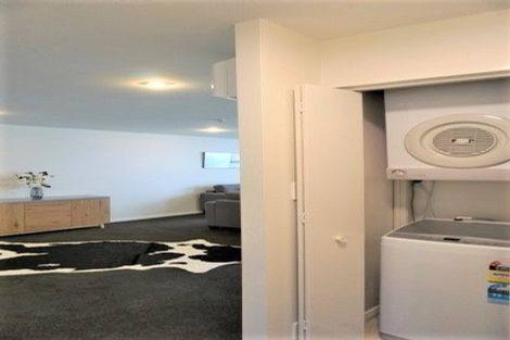 Photo of property in St James Courts, 5/77 Gloucester Street, Christchurch Central, Christchurch, 8013