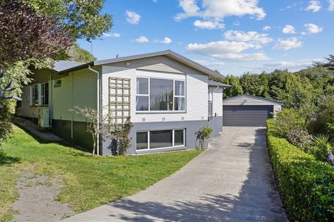 Photo of property in 1 Takahe Drive, Cashmere, Christchurch, 8022