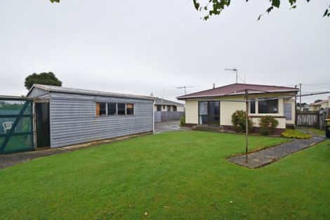 Photo of property in 76 Mcquarrie Street, Kingswell, Invercargill, 9812
