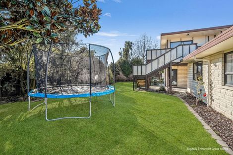 Photo of property in 23 Freebairn Street, Redwood, Christchurch, 8051