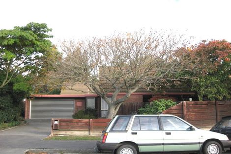 Photo of property in 25 Montana Avenue, Ilam, Christchurch, 8041
