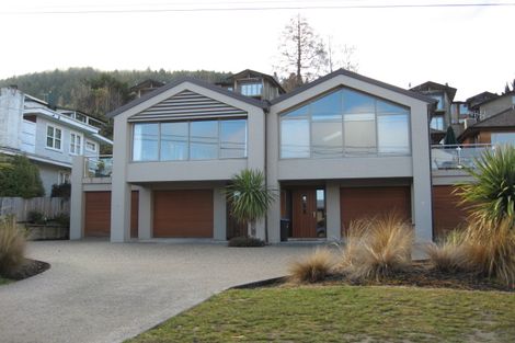 Photo of property in 3b Hallenstein Street, Queenstown, 9300
