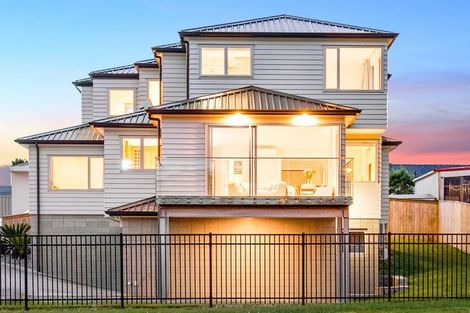 Photo of property in 22b Halyard Place, Te Atatu Peninsula, Auckland, 0610