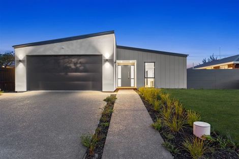 Photo of property in 3 Rex Place, Rangiora, 7400