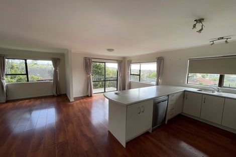 Photo of property in 3 Halder Place, Torbay, Auckland, 0632