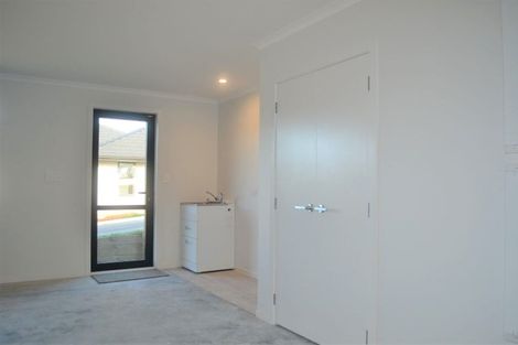 Photo of property in 48 Schooner Drive, Whitby, Porirua, 5024