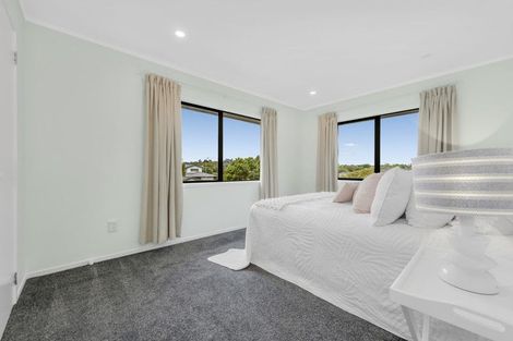Photo of property in 3 Mimosa Place, Half Moon Bay, Auckland, 2012