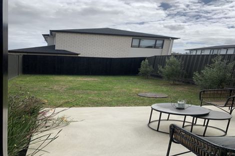 Photo of property in 9 Horomia Road, Karaka, Papakura, 2113