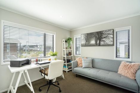 Photo of property in 2 Chaffinch Road, Hobsonville, Auckland, 0616