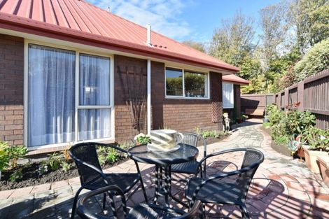 Photo of property in 11 Ludecke Place, Sockburn, Christchurch, 8042