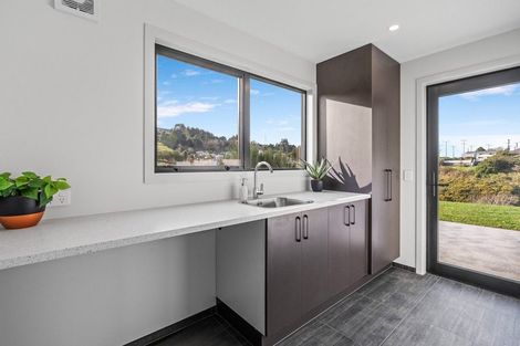 Photo of property in 22 Macleod Avenue, Halfway Bush, Dunedin, 9010