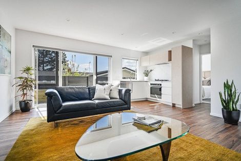 Photo of property in 3 Hikanui Drive, Havelock North, 4130