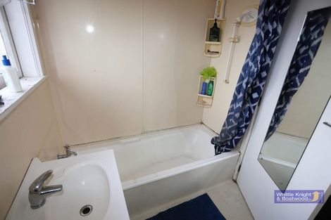 Photo of property in 72 Peer Street, Upper Riccarton, Christchurch, 8041