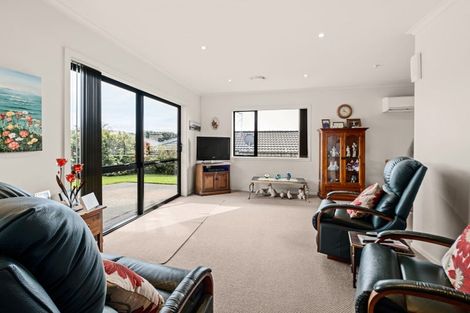 Photo of property in 7e Corokia Street, Bell Block, New Plymouth, 4312