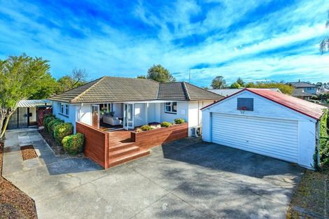 Photo of property in 11 Saint Ives Street, Harewood, Christchurch, 8051