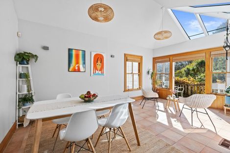 Photo of property in 4 North Terrace, Kelburn, Wellington, 6012