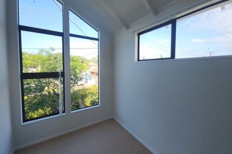 Photo of property in 1 Nukumea Common, Orewa, 0931