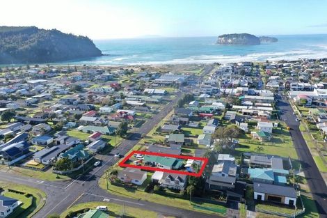 Photo of property in 119 Hetherington Road, Whangamata, 3620