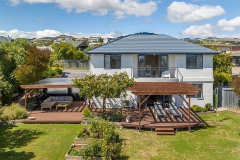 Photo of property in 91 Penruddock Rise, Westmorland, Christchurch, 8025